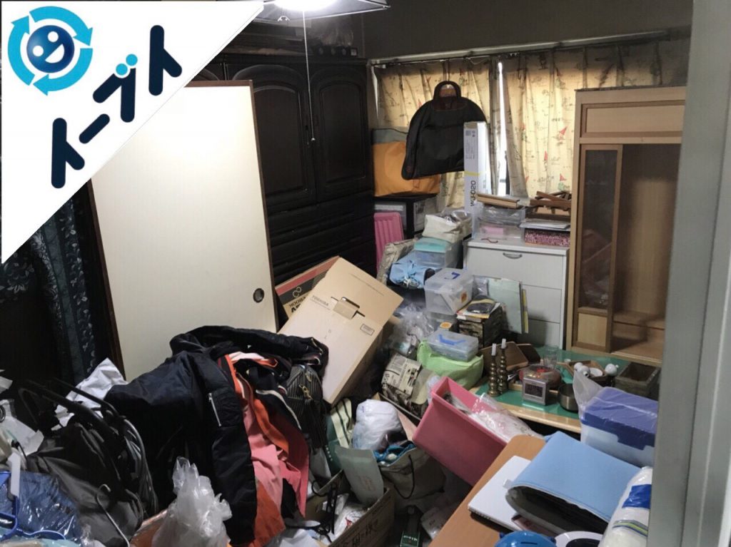 2018年1月13日大阪府大阪市港区で部屋の一室がゴミ屋敷化した衣類や不用品の処分。写真4
