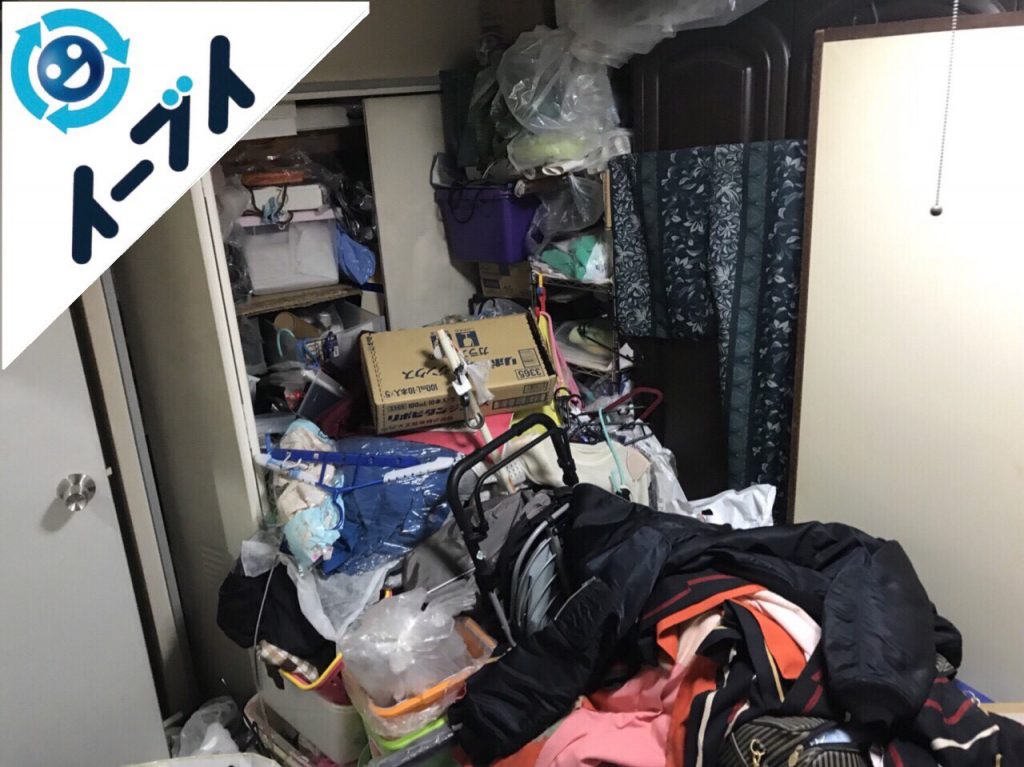 2018年1月13日大阪府大阪市港区で部屋の一室がゴミ屋敷化した衣類や不用品の処分。写真2