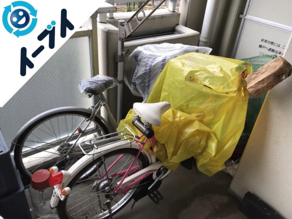 2018年5月7日大阪府寝屋川市でベランダの自転車や衣装ケースなどの不用品回収をしました。写真2