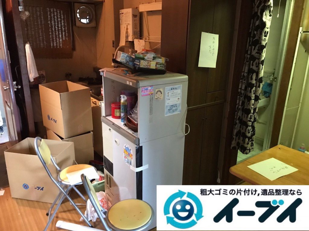 2019年1月17日大阪府大阪市北区でテーブルや冷蔵庫の不用品回収。写真3