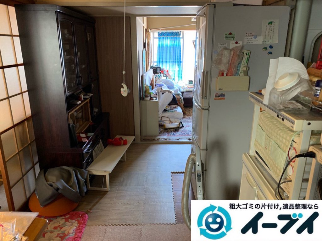 2019年5月21日大阪府大阪市福島区で食器棚も大型家具、冷蔵庫の大型家電などの不用品回収。写真1
