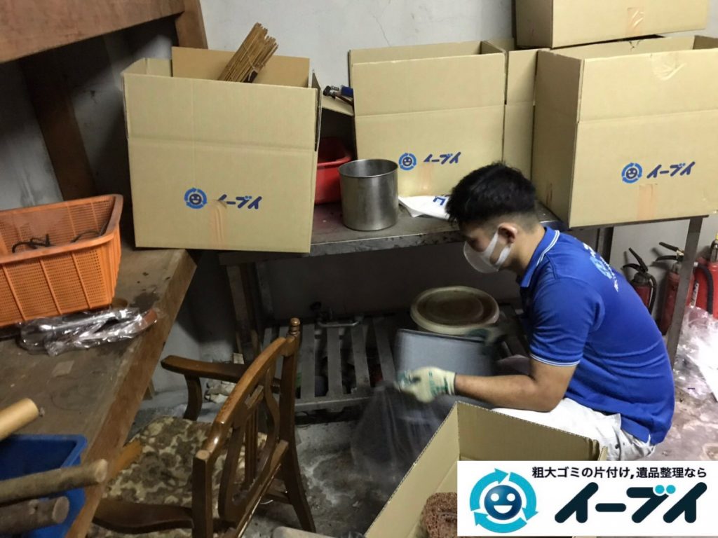 2019年11月19日大阪府吹田市で地下倉庫に溜まった不用品回収。写真3