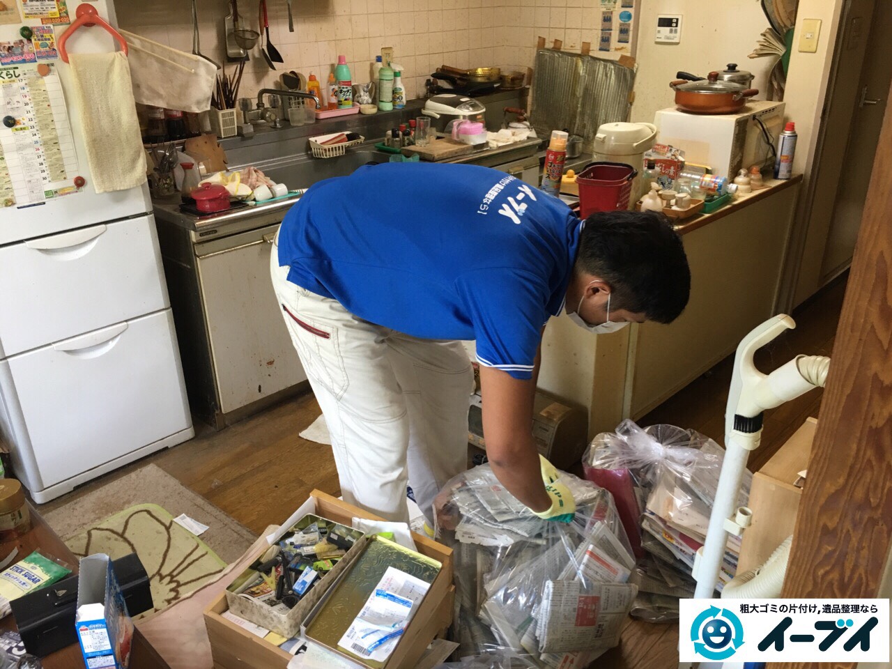 10月4日　大阪市鶴見区で遺品整理で台所の食器棚や生活用品の粗大ゴミの回収処分をしました。5
