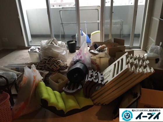 12月25日 大阪府堺市西区で引越しゴミや鏡台や粗大ゴミを不用品回収しました。写真5