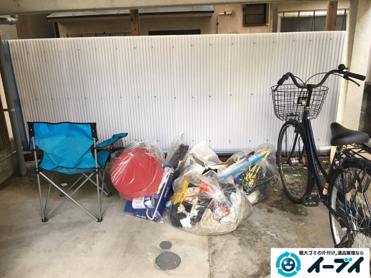 2017年1月24日大阪府三島郡島本町でガレージの廃品や家具などの粗大ゴミの不用品回収をしました。写真2