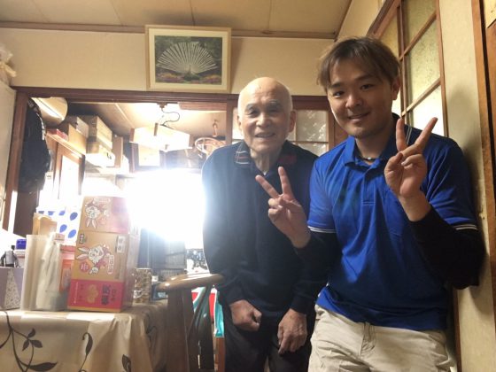 2017年4月5日大阪府八尾市で食器棚と工業用ミシンの回収処分でイーブイをご利用していただきました。