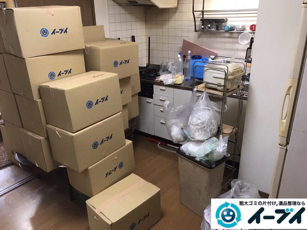 2017年11月27日大阪府大阪市生野区で食器棚や生活用品の粗大ゴミの不用品回収をしました。写真1
