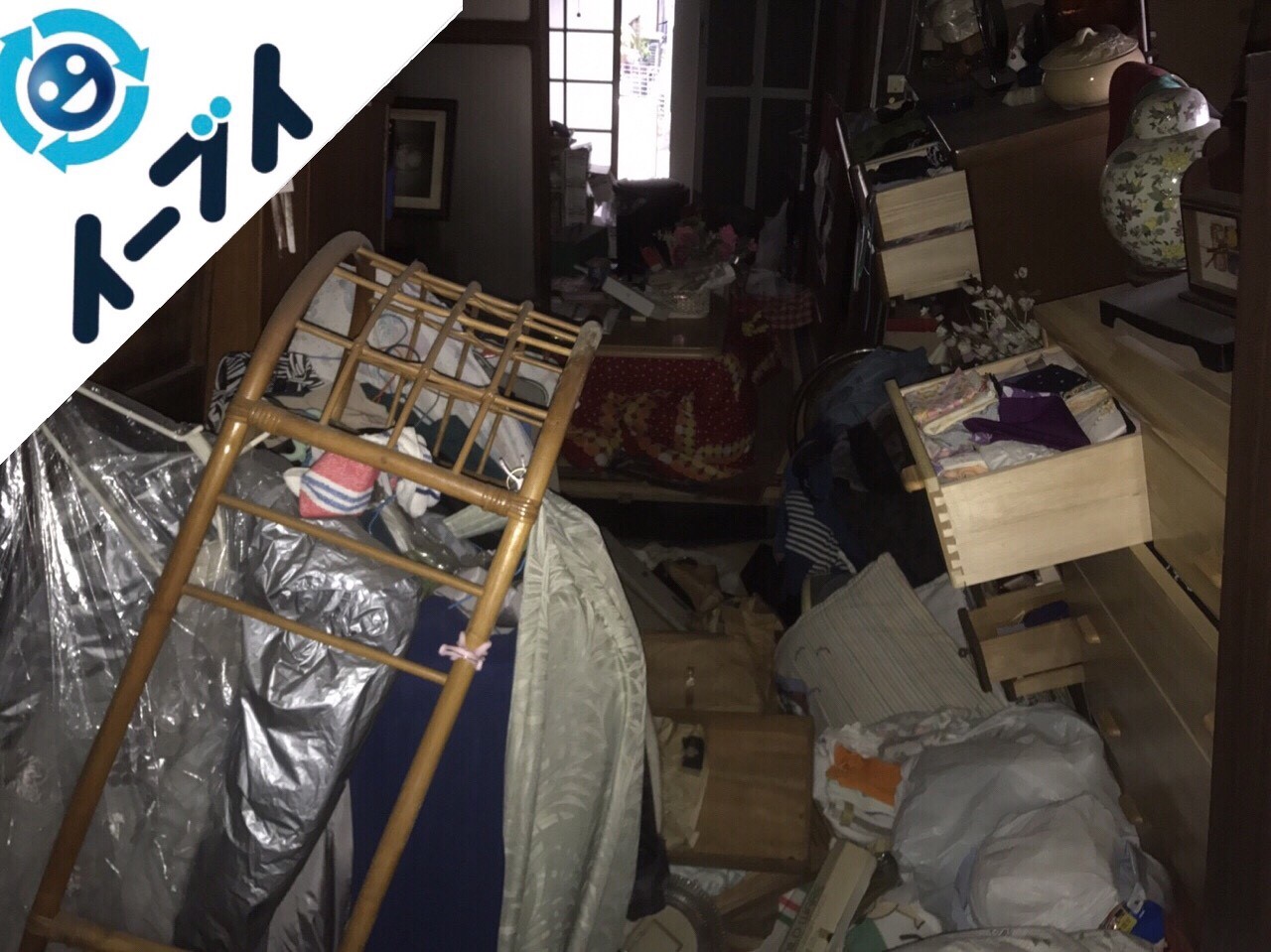 2017年12月5日大阪府大阪市西成区で隠れゴミ屋敷と呼ばれる汚部屋の片付け処分。写真1