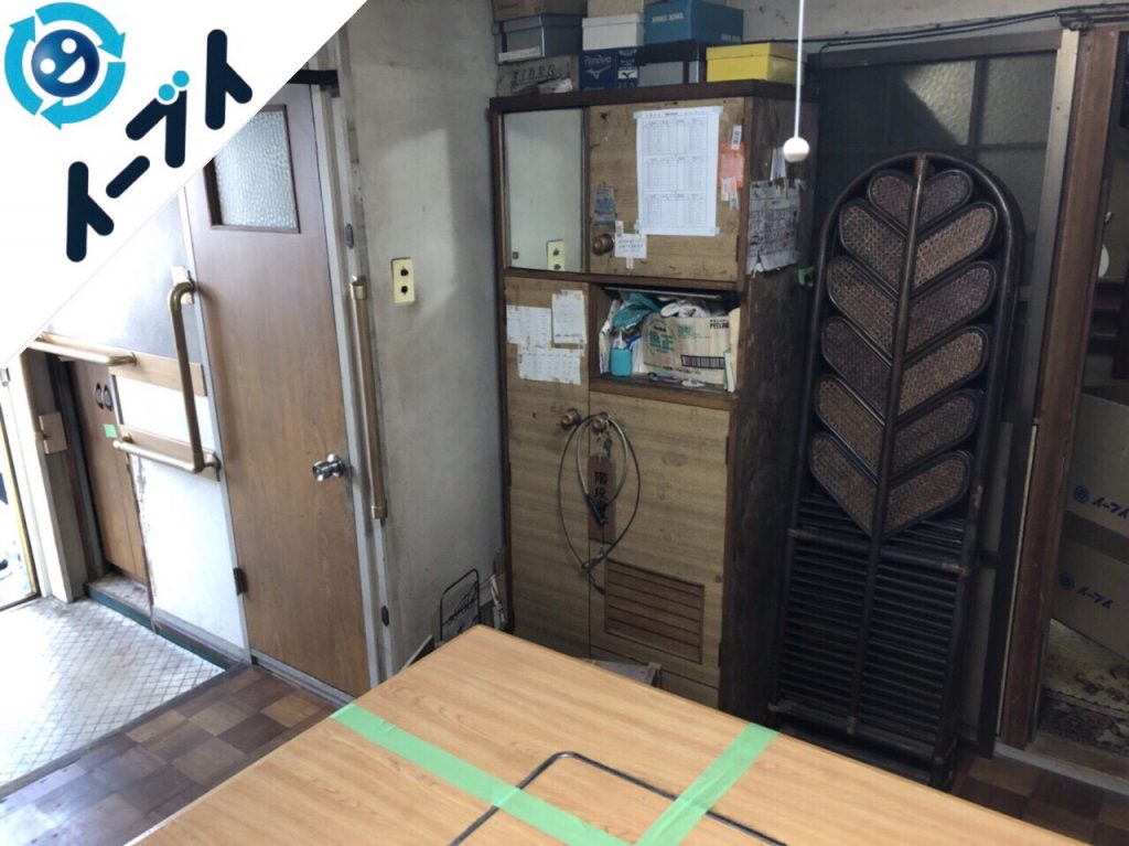 2018年5月29日大阪府箕面市でダイニングテーブルや食器棚など粗大ゴミの不用品回収をしました。写真2