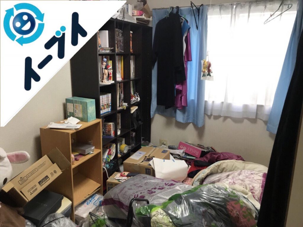 2018年9月26日大阪府八尾市で荷物が散乱したゴミ屋敷手前のお部屋の片付け。写真5