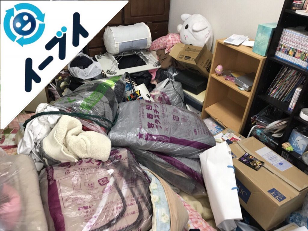 2018年9月26日大阪府八尾市で荷物が散乱したゴミ屋敷手前のお部屋の片付け。写真4