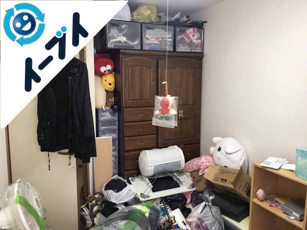 2018年9月26日大阪府八尾市で荷物が散乱したゴミ屋敷手前のお部屋の片付け。写真2