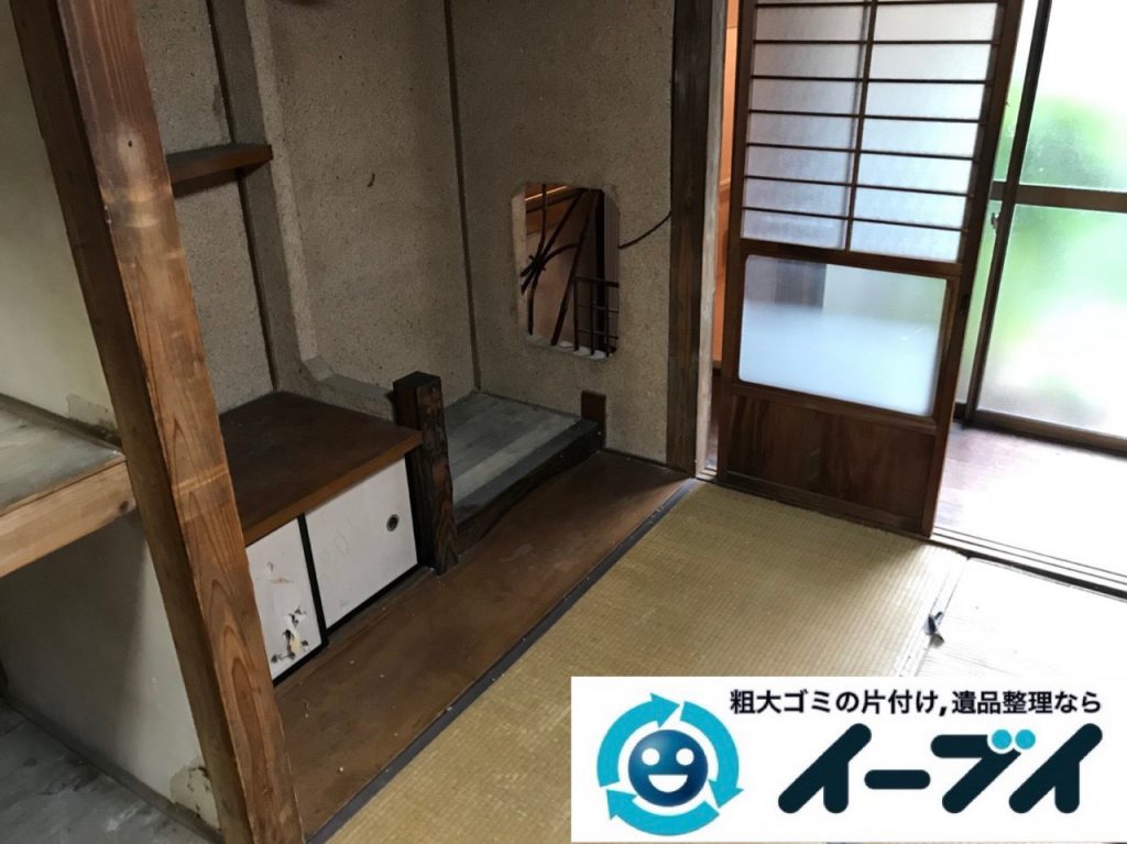 2018年11月21日大阪府豊中市で仏壇(合同供養)や押し入れの布団などの回収処分。写真1