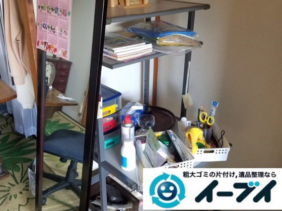 2019年2月20日大阪府池田市で収納ラックやカラーボックスなどの不用品回収作業。写真1