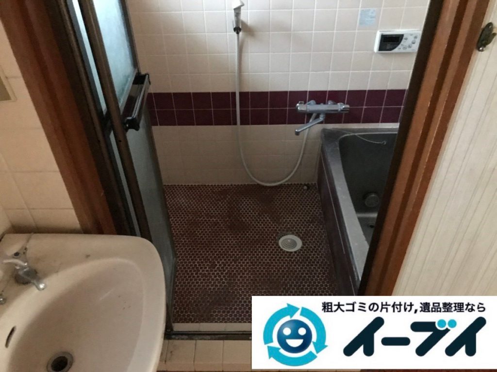 2019年２月７日大阪府柏原市でゴミ屋敷化した台所、浴室などの不用品回収。写真1