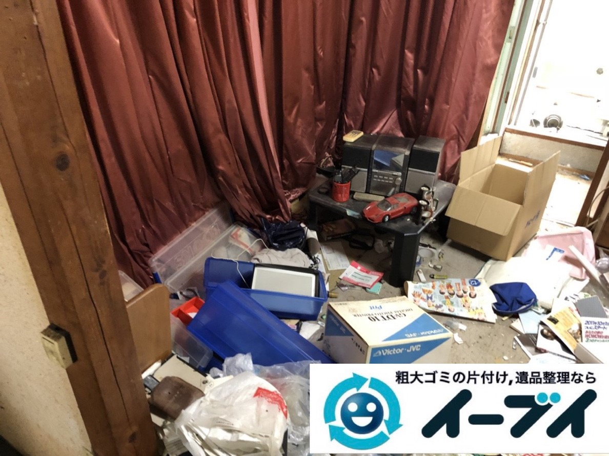 2019年2月28日大阪府泉南市で物やゴミが散乱しゴミ屋敷化した汚部屋を片付けさせていただきました。写真3