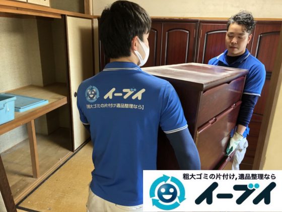 2019年3月17日大阪府大阪市旭区で婚礼家具や台所の片付け作業。写真3