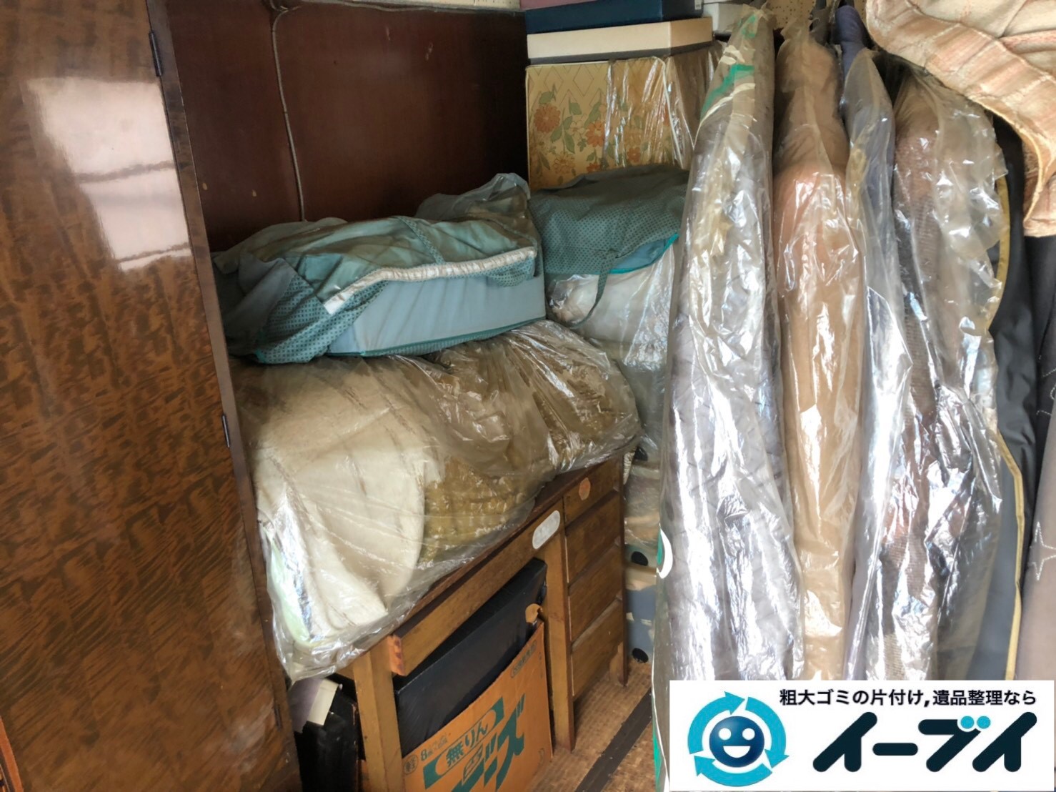 2019年7月16日大阪府四条畷市で洋服ダンスやベッドの粗大ゴミ処分。写真1