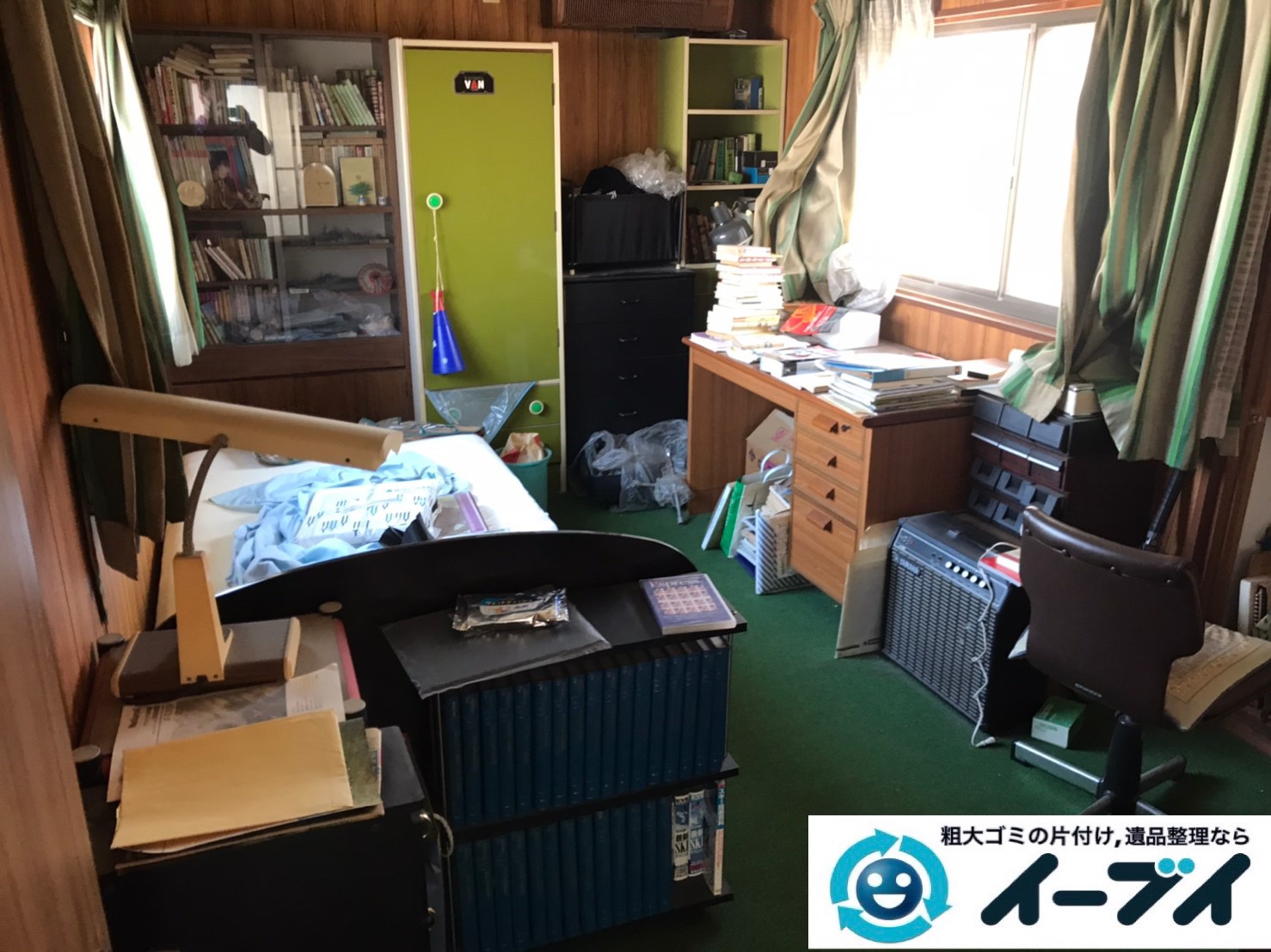 2019年12月19日大阪府茨木市でベッドや本棚の大型家具、冷蔵庫の大型家電の不用品回収です。写真3