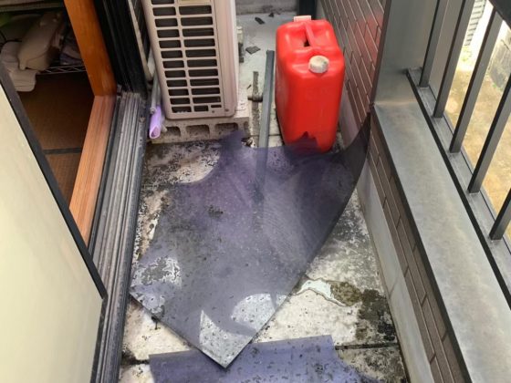 2019年12月13日大阪府泉大津市で押し入れやベランダの片付け作業です。写真2