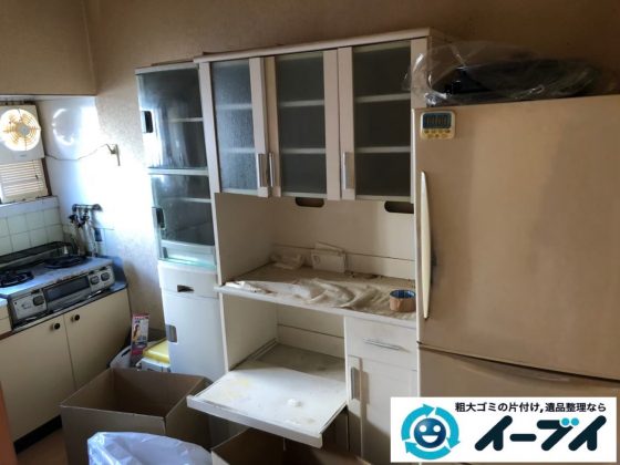2020年7月8日大阪府門真市で食器棚の大型家具、冷蔵庫の大型家電の不用品回収作業です。写真4