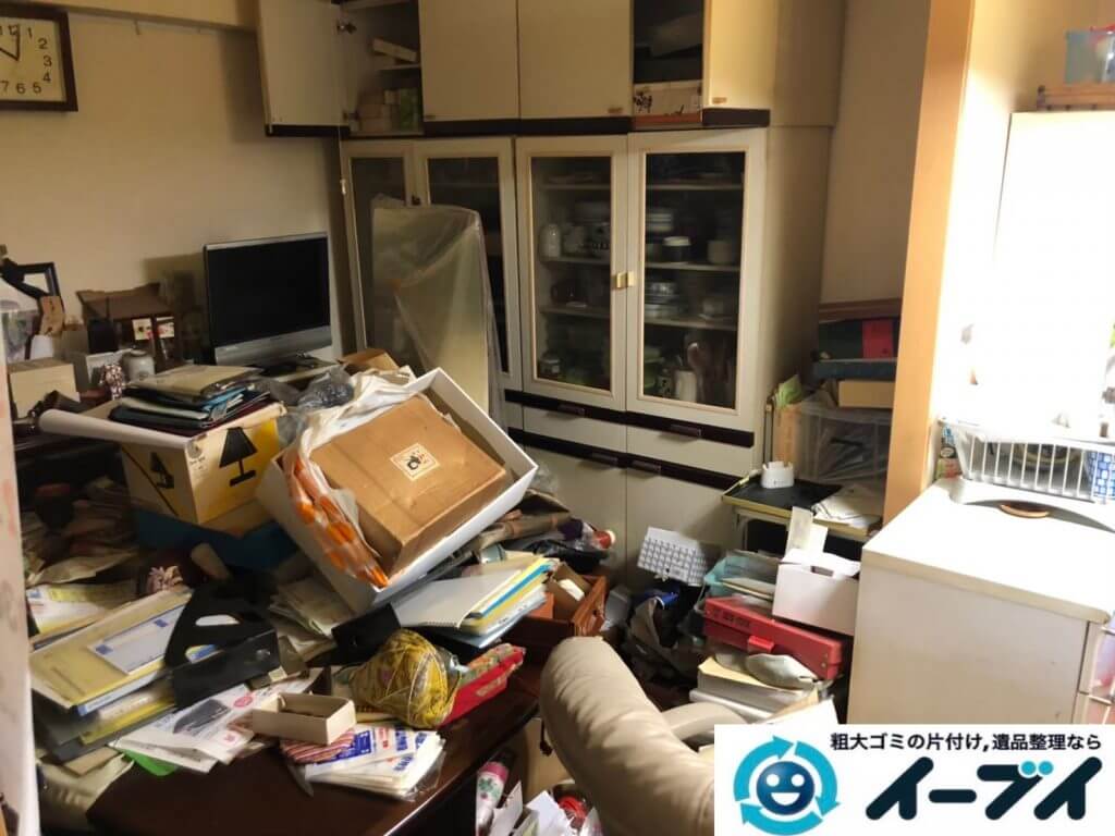 2020年9月23日大阪府富田林市でお家に物やゴミが散乱しゴミ屋敷化した汚部屋の片付け作業です。写真1
