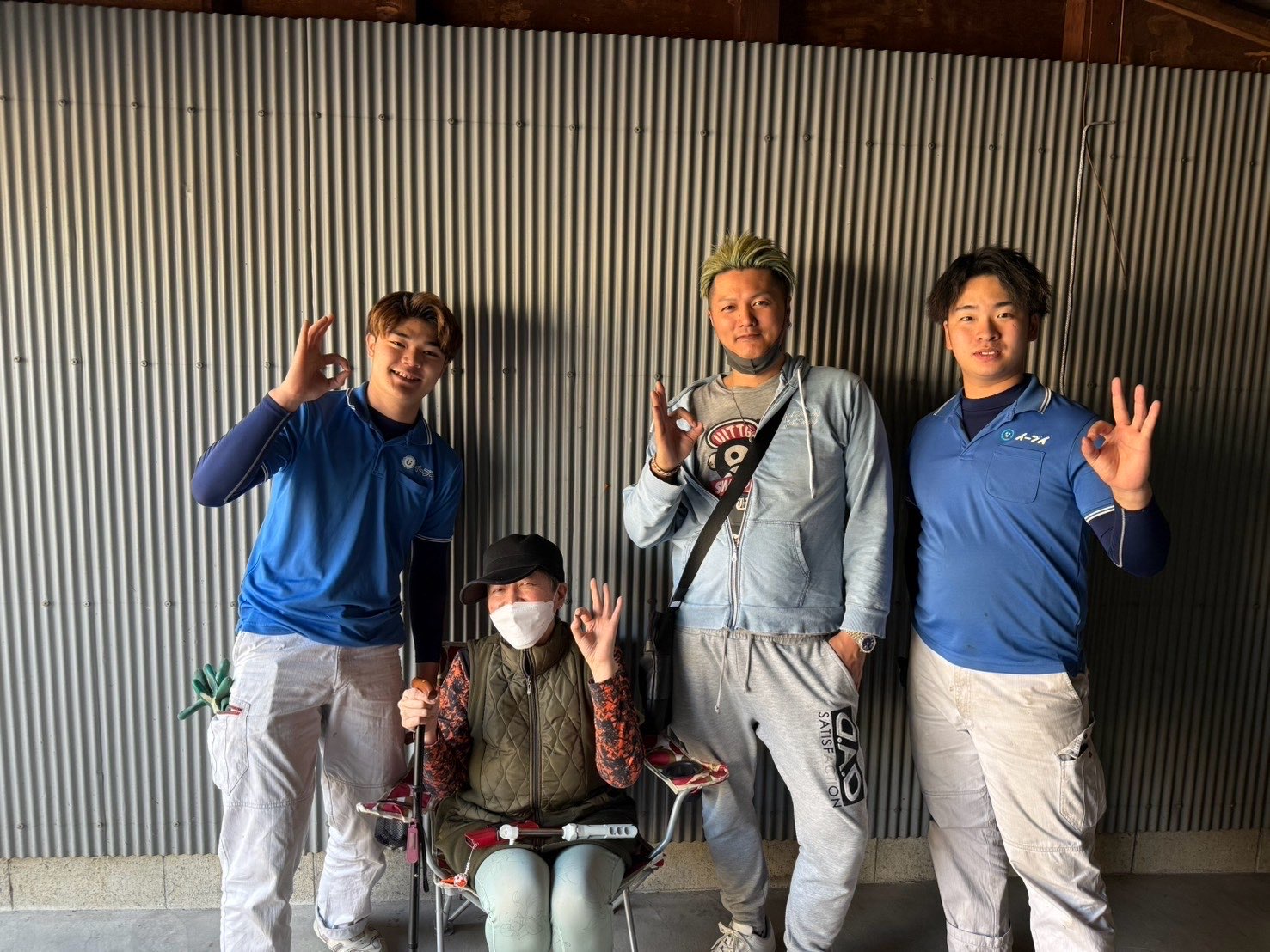 東大阪市のお客様との写真