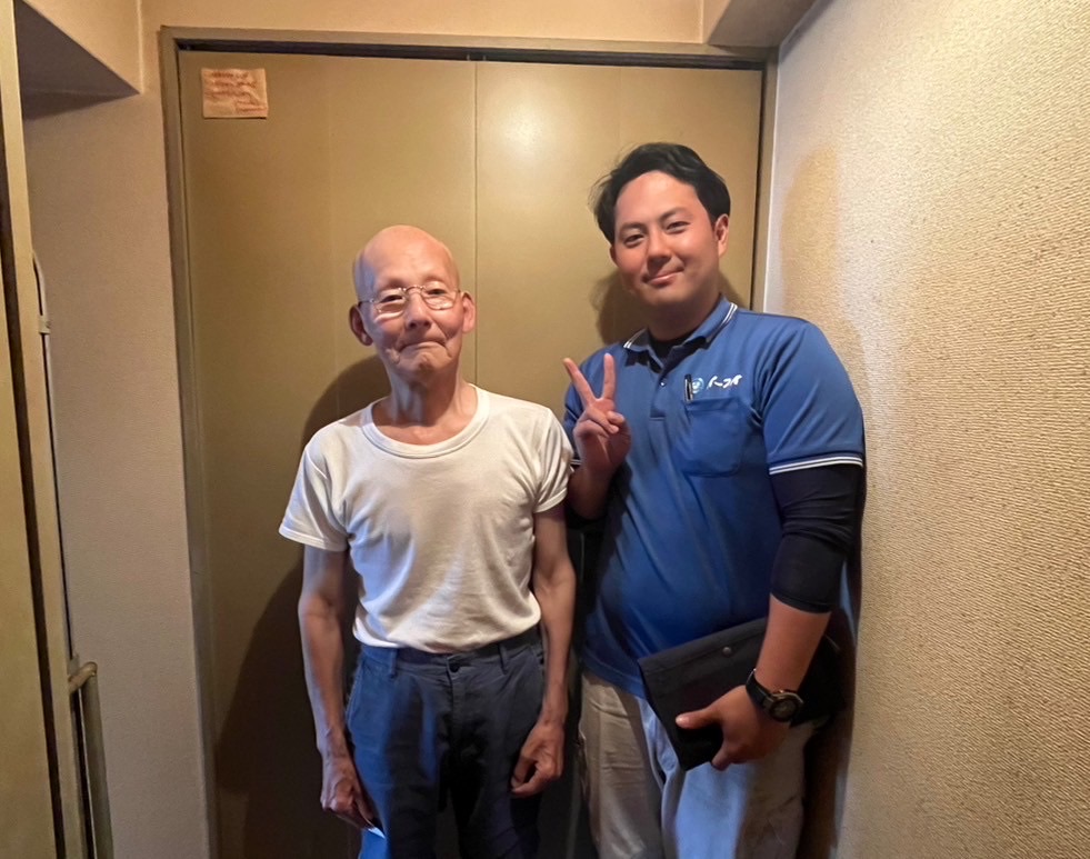 大阪市西成区のお客様との写真
