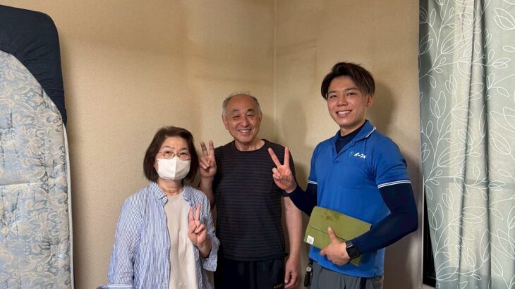 大阪府寝屋川市のお客様との写真