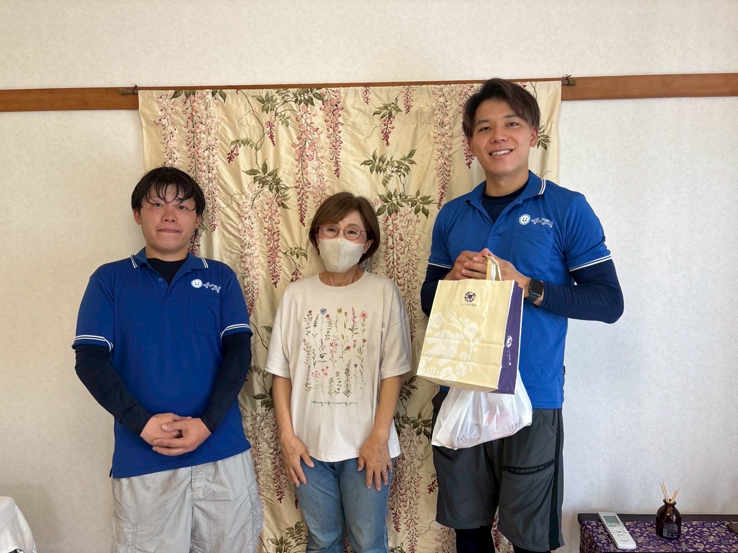 和泉市のお客様との写真