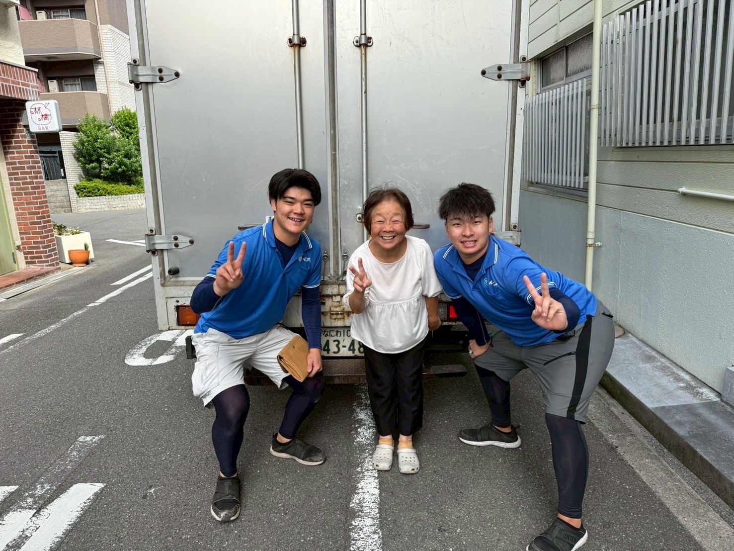 大阪市城東区のお客様との写真