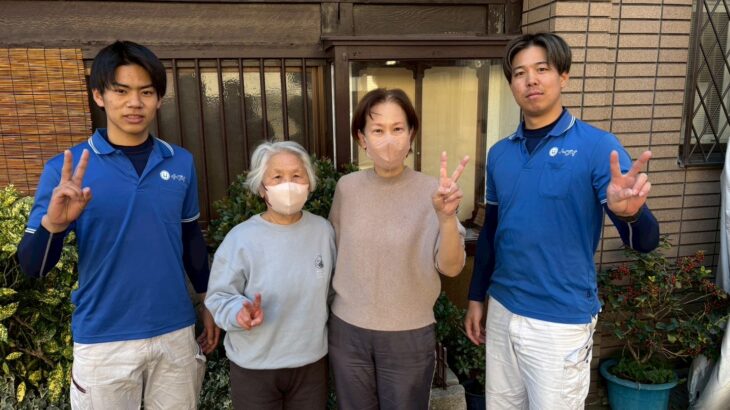 イーブイ大阪-不用品回収-西成区のお客様とのお写真