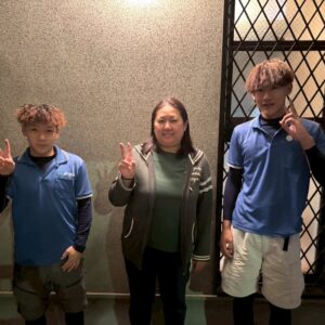 イーブイ大阪-不用品回収-大阪市港区のお客様とのお写真